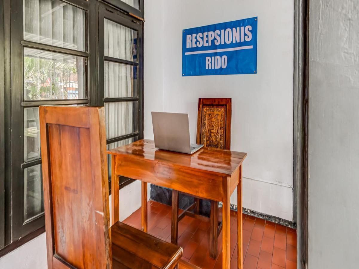 Spot On 90797 Sukun Syariah Homestay 말랑 외부 사진