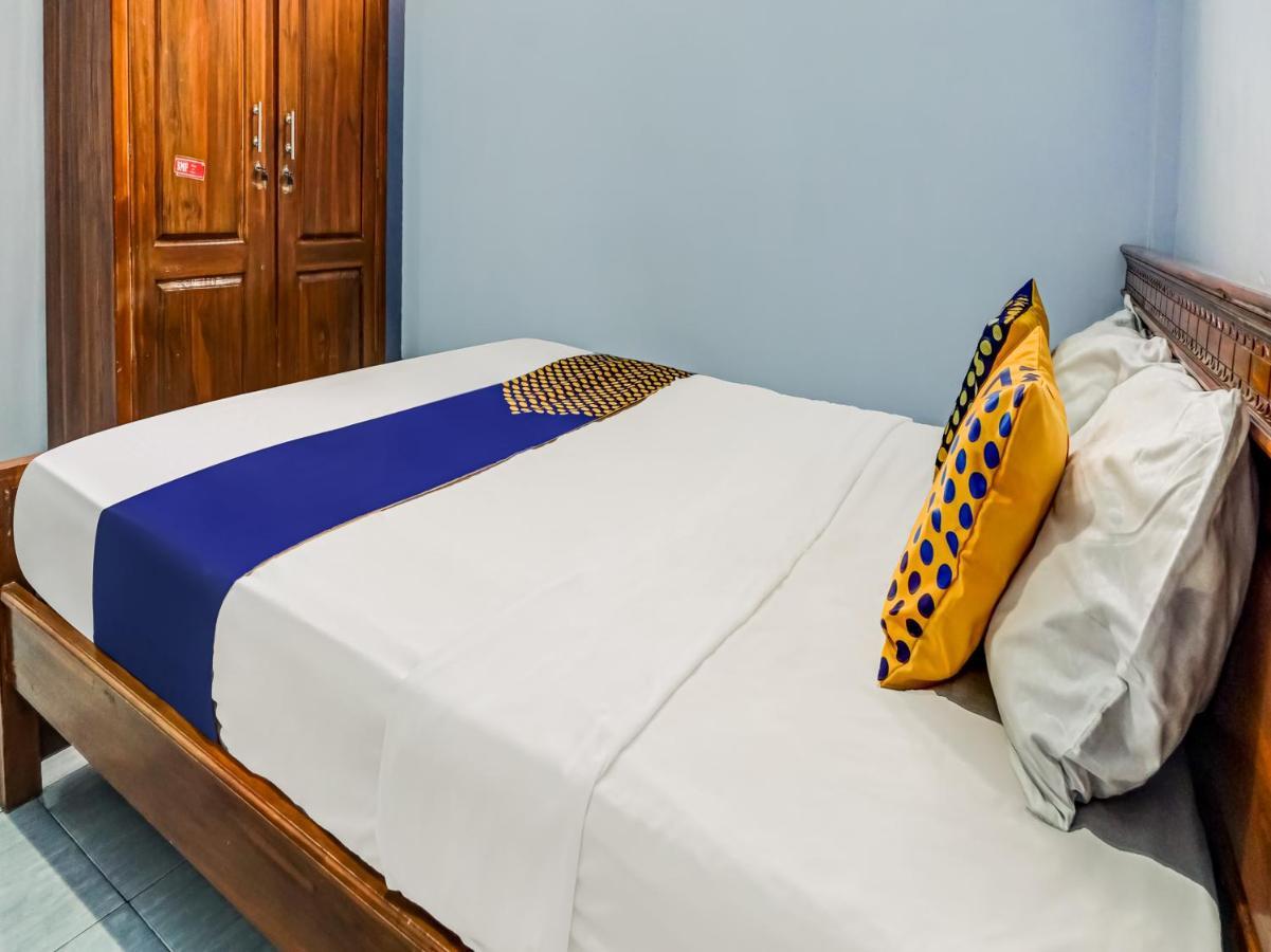 Spot On 90797 Sukun Syariah Homestay 말랑 외부 사진
