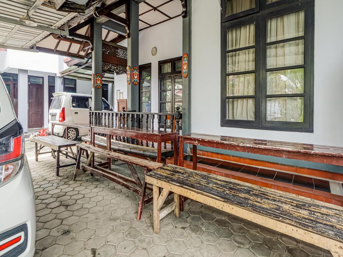 Spot On 90797 Sukun Syariah Homestay 말랑 외부 사진